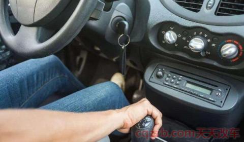 一档点刹要不要压离合(什么是点刹) 第3张