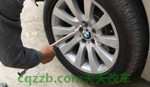 说道：钉子扎进轮胎拔还是不拔(车辆补胎需要多久)  第3张