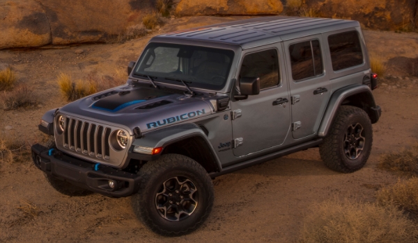 牧马人是手动挡还是自动挡(牧马人的车身尺寸数据是什么)  第3张