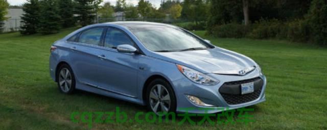 sonata是现代什么车2.0(索纳塔现在有几款车型在售)