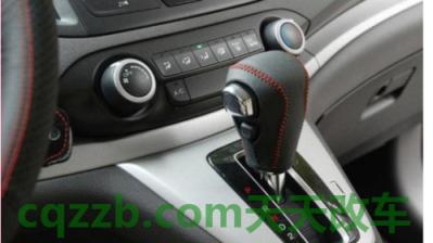 关于汽车：手动挡到底什么时候换挡 手动挡可以改装成自动挡吗多少钱  第2张
