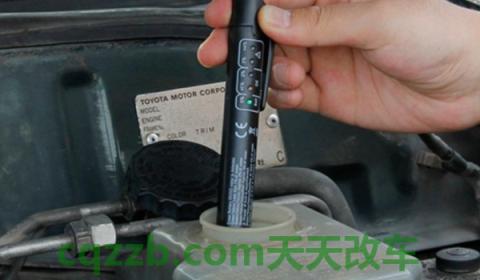 了解一下：刹车油多久换一次(刹车油的更换去哪里)  第3张