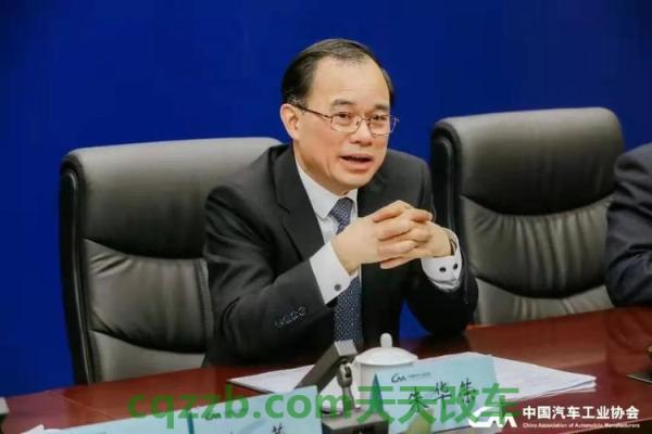 车友：朱华荣_什么是朱华荣