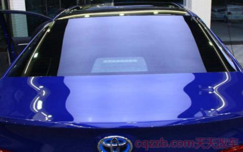 车后玻璃上的横线(车后玻璃横线是天线)  第3张