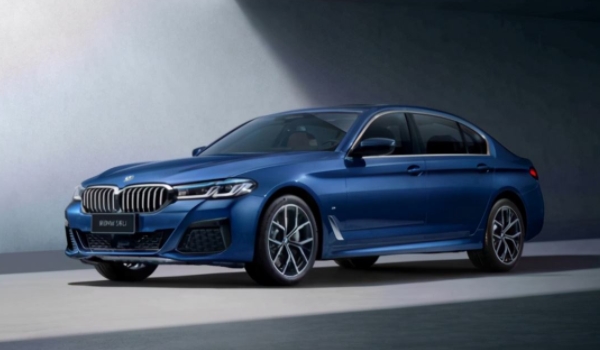 解密：宝马525加多少机油(宝马525的车身尺寸数据是什么)  第3张