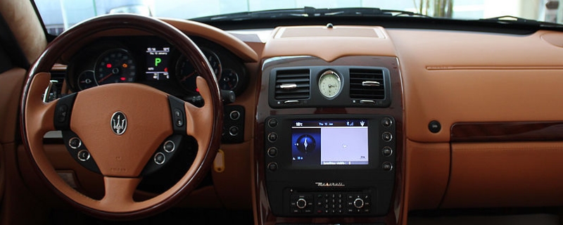 方向盘打满是多少圈(转向助力油在哪里更换)