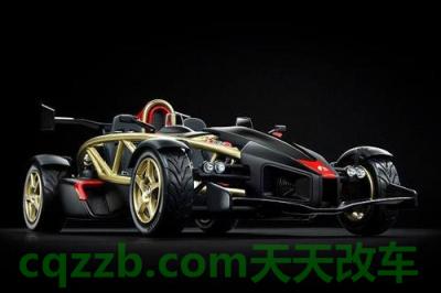 车知识：r标志是什么车多少钱一辆 SCG的勒芒赛车手将使用双涡轮增压V8  第2张