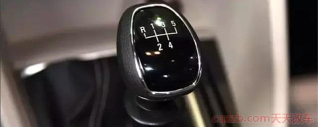 挂倒档打齿轮什么原因怎么排除()