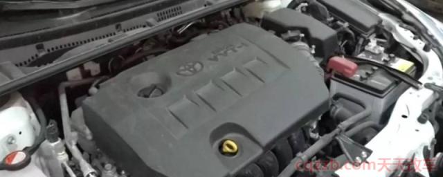 汽车启动瞬间有金属摩擦声(车辆更换机油的时间)