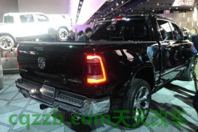 解答汽车：RAM继续提供其1500皮卡车的特别版 Restomod Alfa现在可以选择全碳纤维车身