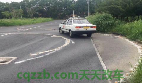 2021科目二起步要打转向灯吗(机动车驾驶证科目二考试限制具体时间吗)  第3张