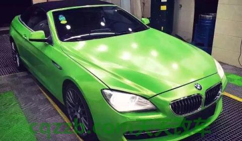 被改色膜毁了的车漆(车辆改色超过车身面积的多少需要办理备案手续)  第2张