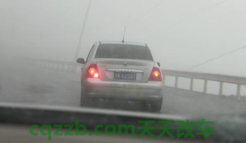 没有中心线的公路最高时速(车辆行驶需要注意什么)  第2张