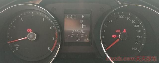 大众仪表盘怎么调出数字速度(液晶仪表盘使用方便吗)