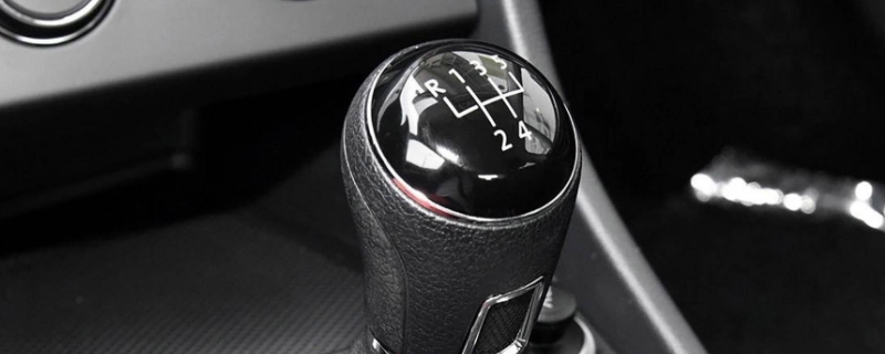 换挡时机(车辆挡杆可以改装吗)