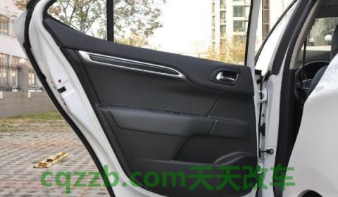 锁车后4个玻璃自己下降(如何确定车辆已经锁定)  第3张