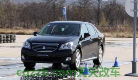 一个皇冠的是什么车(皇冠的车身尺寸数据是什么)  第3张