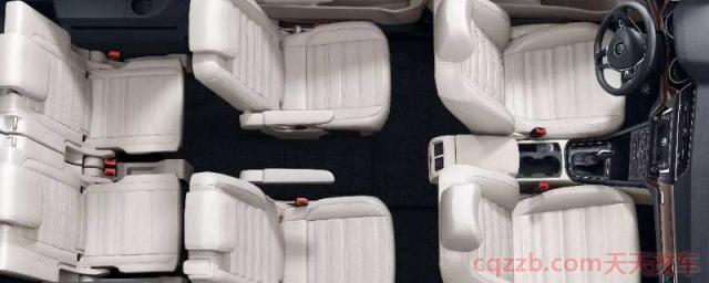 六座商务车能坐几个人() 第2张