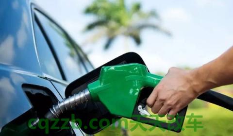车子行驶中突然熄火(车辆加油时需要注意什么)  第2张