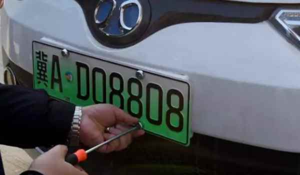 甘n是哪个市的车牌号(机动车辆号牌使用要注意什么)  第3张