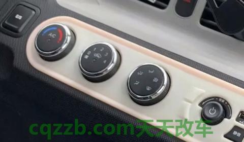 普及：五菱宏光迷你mini版电动车有空调吗()  第2张
