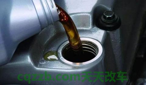 机油可以混合加么(发动机具有选择需要注意什么)  第2张