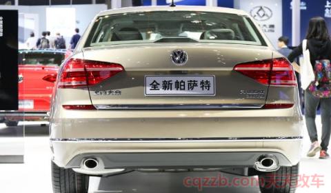 大众车标下带字母(大众辉腾现在还有出售吗)  第3张