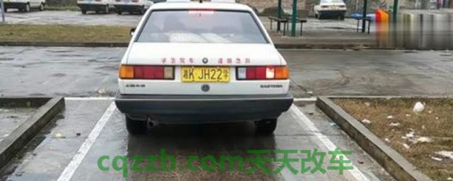 倒车入库两边不均过吗(倒车入库需要注意什么)