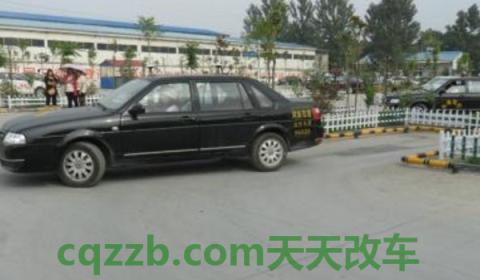 科二右侧倒车入库怎么看点打方向盘(科目二当天有几次考试机会)  第2张