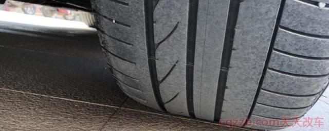 后轮内侧吃胎处理好方法(车辆多久做一次四轮定位)