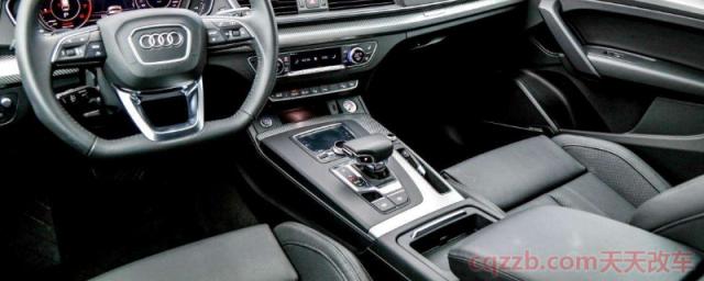奥迪q5u盘接口在哪(奥迪q5现在是哪款车型) 第1张