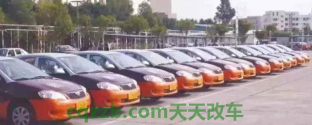 驾校打卡是什么意思(机动车驾驶证最快多久能得到证件)