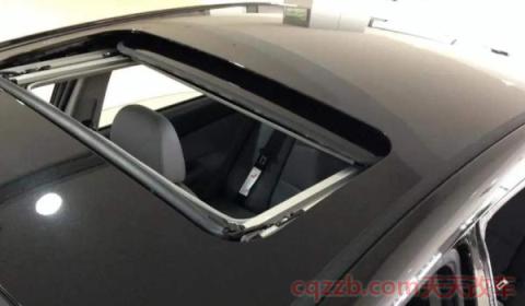 大众途观天窗翘起来关不下去(车辆天窗的作用)  第2张