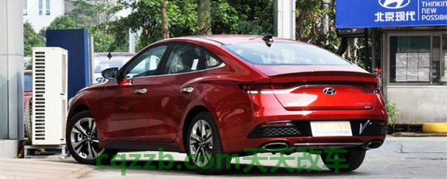 现代菲斯塔后备箱尺寸大小()