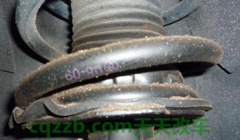 讲授：是不是天冷所有车减震都硬(车辆减震器如何判定损坏)  第3张