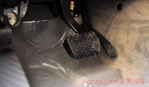 离合跟刹车的正确用法(离合器的正确使用方式)  第3张