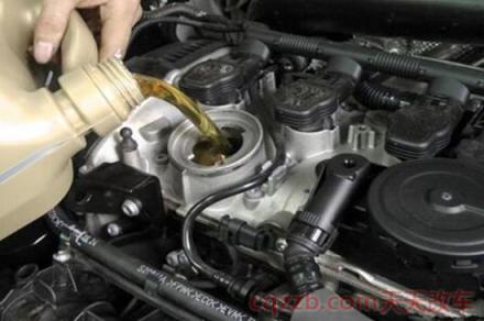 新车多少公里保养(新车3000公里左右进行首保)  第2张