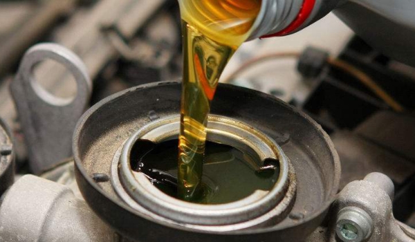 揭秘：车子多久保养一次(机动车辆定期保养有什么好处)  第2张