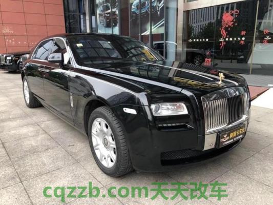 车知识：劳斯莱斯古思特加长版测评 劳斯莱斯银魅报价多少  第1张