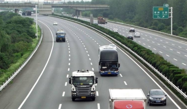 高速匝道口停了几十秒违章吗(违章违法行为不处理会有什么影响)  第3张