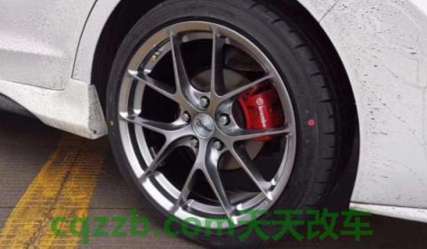 了解一下：轮毂蹭到马路牙子保险赔吗(更换轮毂的注意事项)  第2张