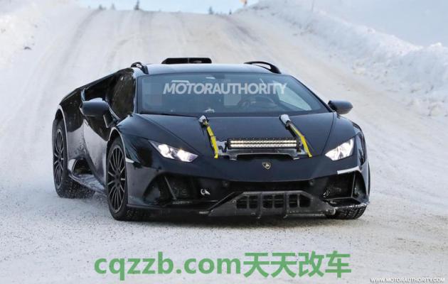 汽车分享:兰博基尼reventon多少钱 兰博基尼huracánSterrato原型几乎每个人都为它投入生产 第2张