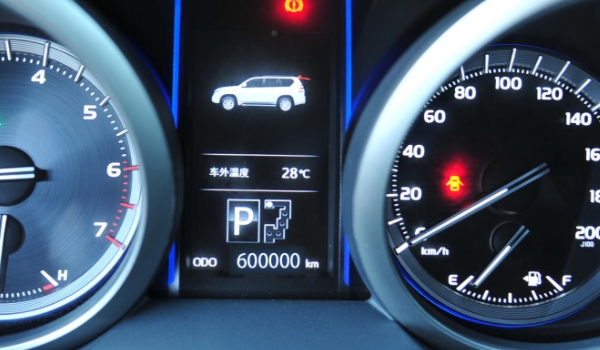 一般车子几年报废(私家车的报废机怎么理解)  第2张