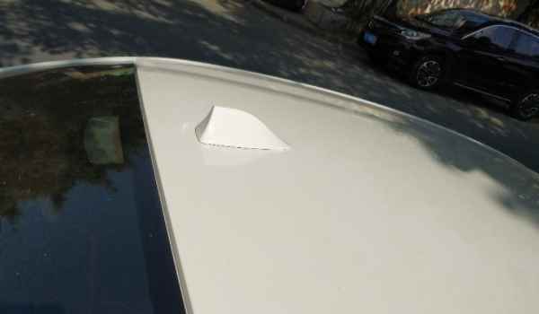 车顶的天线可以不要吗(机动车辆顶部天线可以怎样改装)  第3张