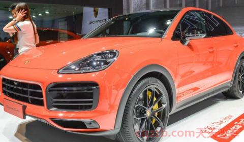 中控上面有个圆表的车(保时捷卡宴车辆价格)  第2张