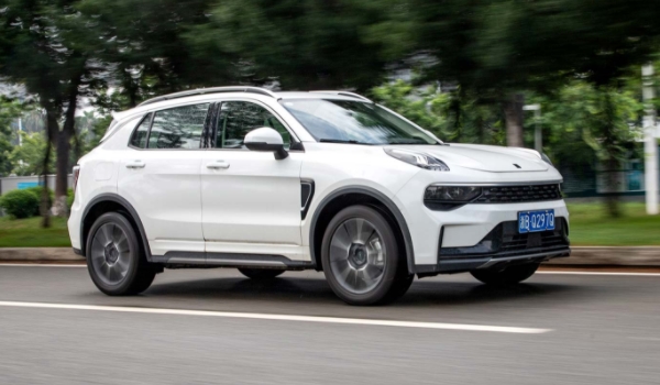 方块车标是什么车(领克02的车身尺寸数据是什么)  第3张