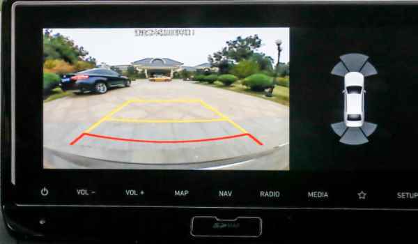 倒车影像显示无视频信号是什么原因(除倒车影像之外车辆还有哪些倒车安全系统)  第2张