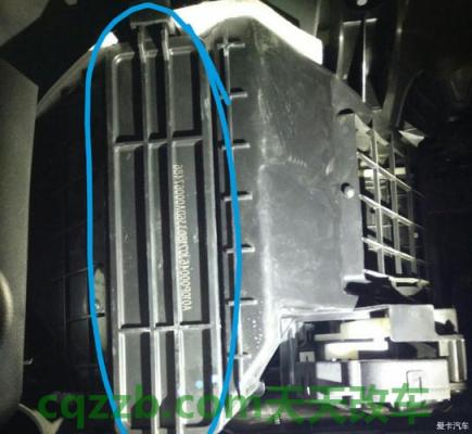 车友：威兹曼用的什么发动机 威旺306空调滤芯在哪里怎么换  第1张