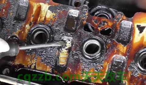 发动机积碳清洗有必要吗(什么原因会导致发动机积碳)  第2张