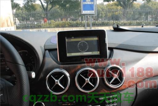 汽车有关：奔驰b200导航模块未连接 奔驰b200属于什么车型  第2张